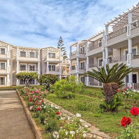 Thinalos Aparthotel Acharavi  Buitenkant foto
