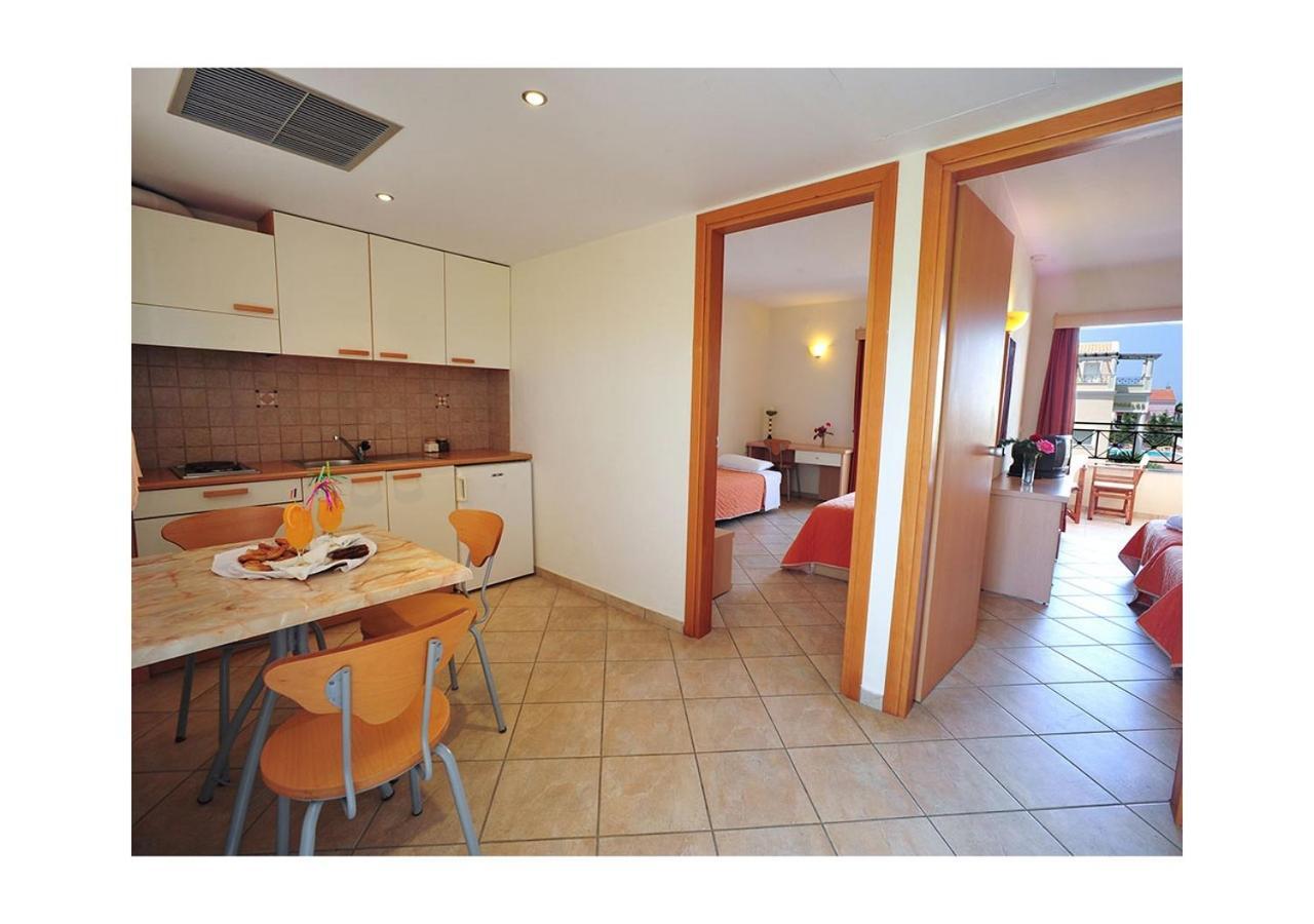 Thinalos Aparthotel Acharavi  Buitenkant foto